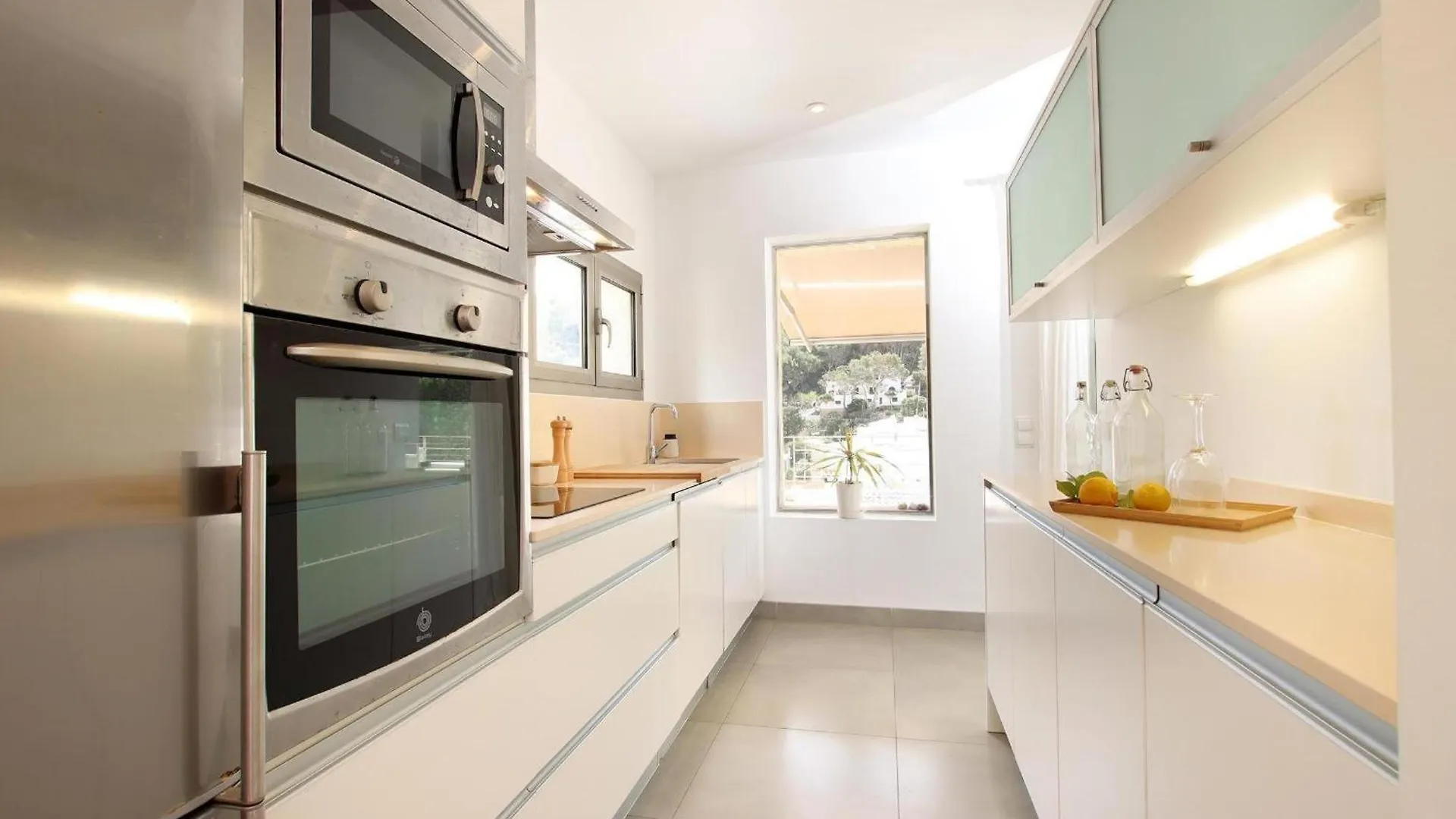 Nuria Apt Cala de Sant Vicenc Appartement