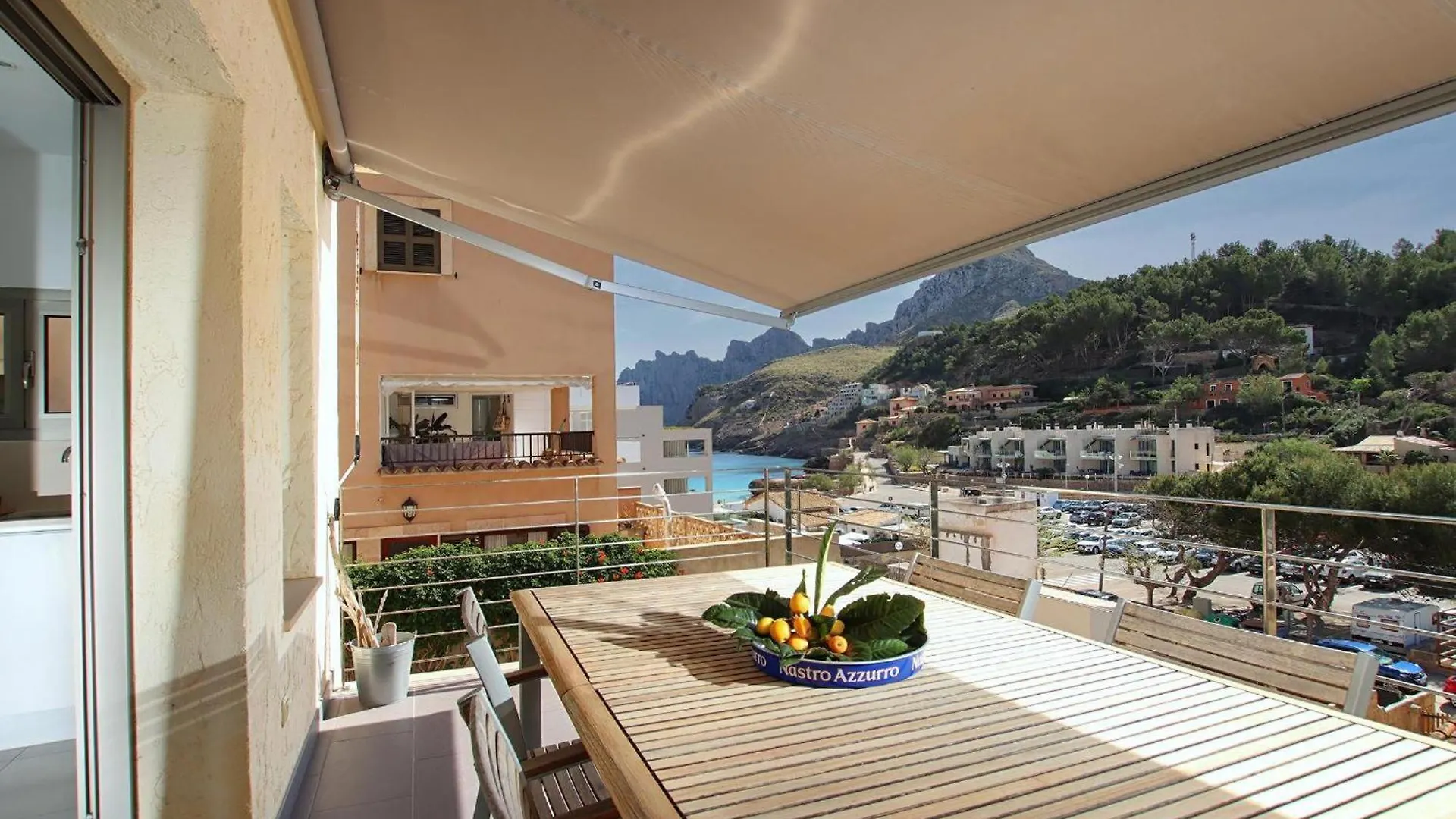 Nuria Apt Cala de Sant Vicenc